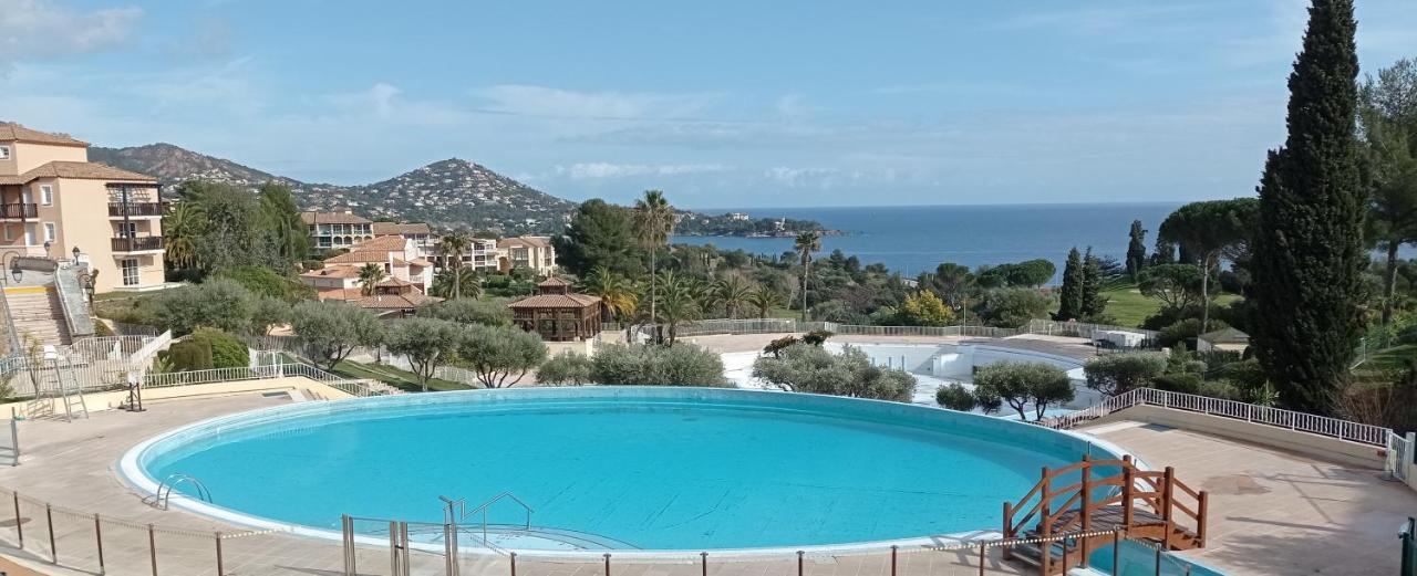 Evasion Nature A Cap Esterel Jardin, Mer & Golf Tout Confort Saint-Raphaël Buitenkant foto